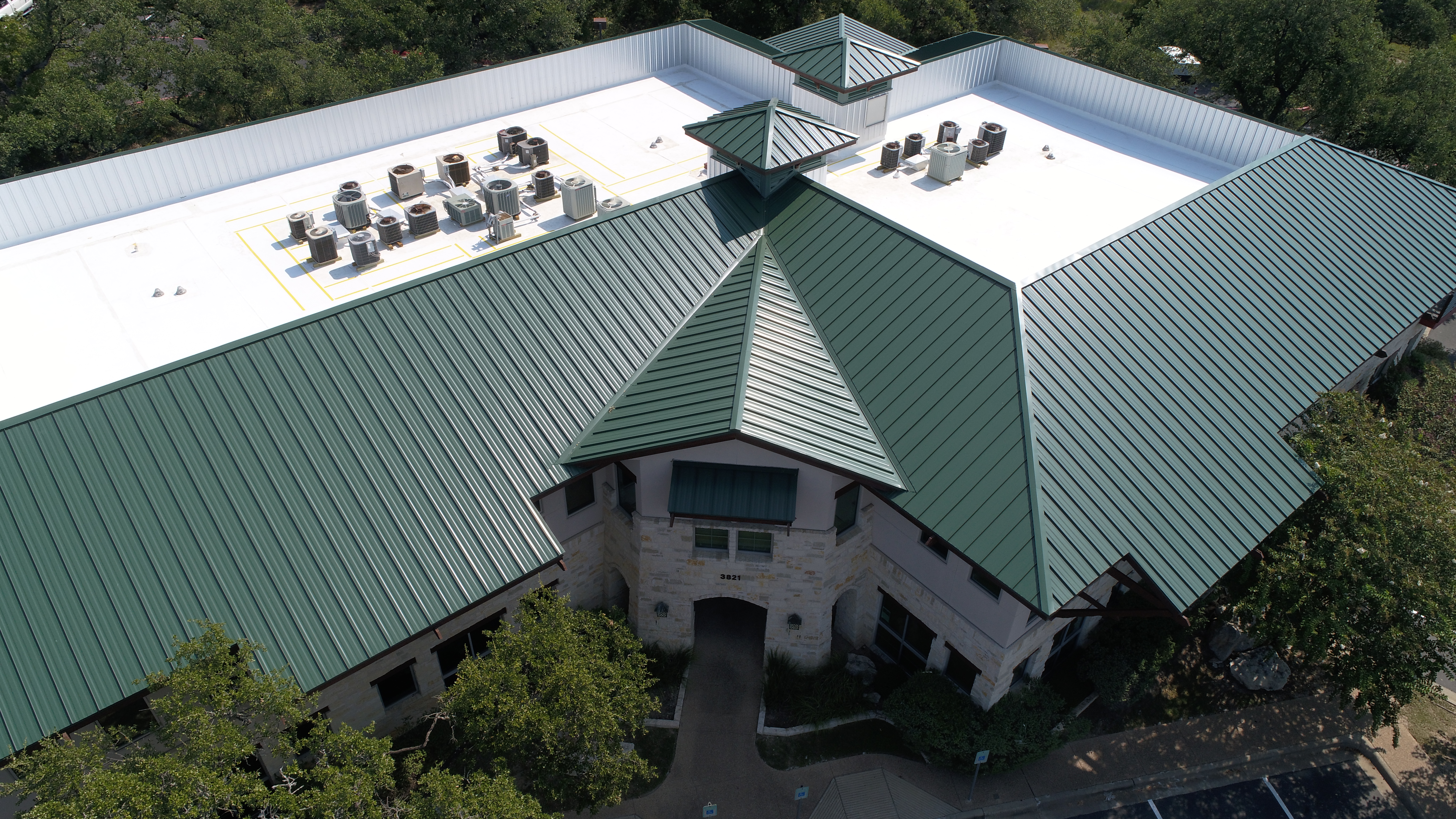 Commercial roofing contractor Austin Tx Quality counts